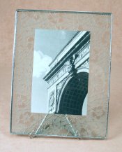 7x9 / 5,5x7 Etched Frame<br>Bedford Downing Glass